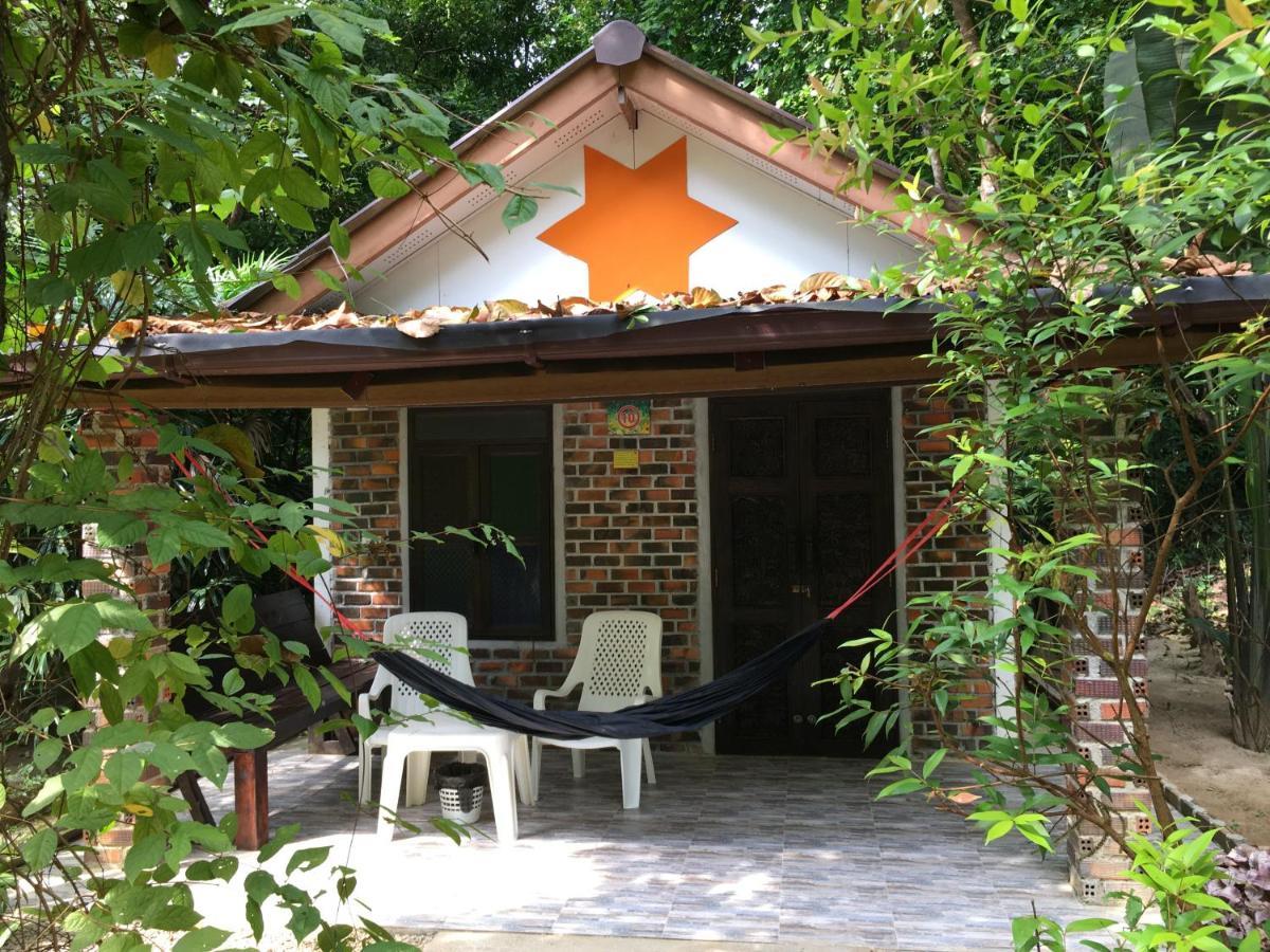 Starlight Beach Resort Koh Phayam Dış mekan fotoğraf