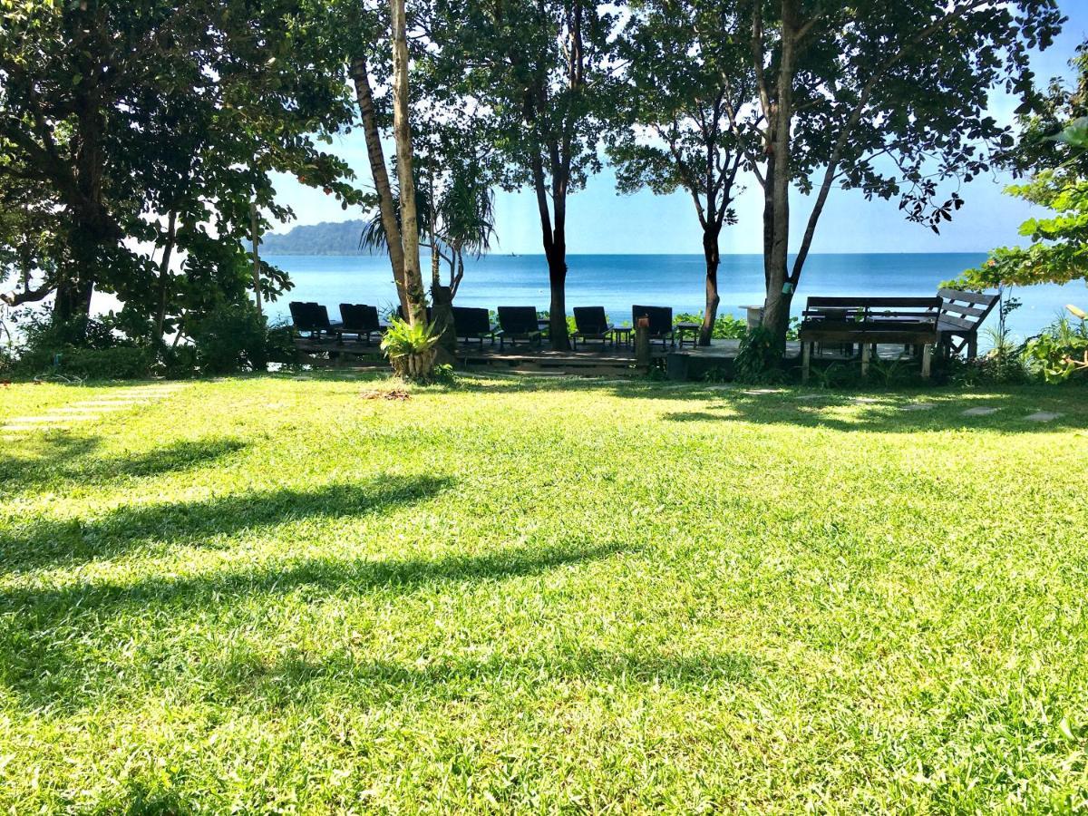 Starlight Beach Resort Koh Phayam Dış mekan fotoğraf