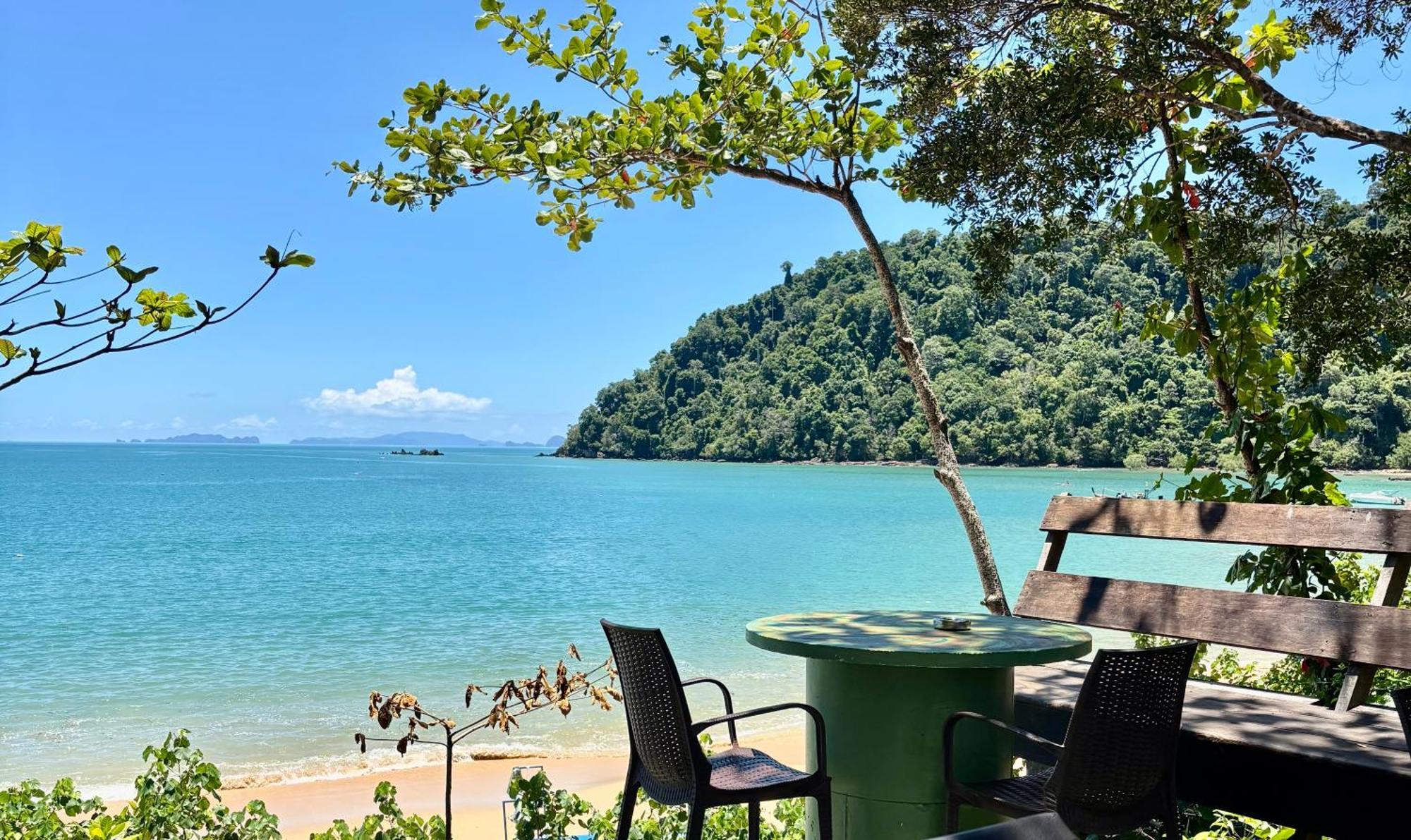 Starlight Beach Resort Koh Phayam Dış mekan fotoğraf